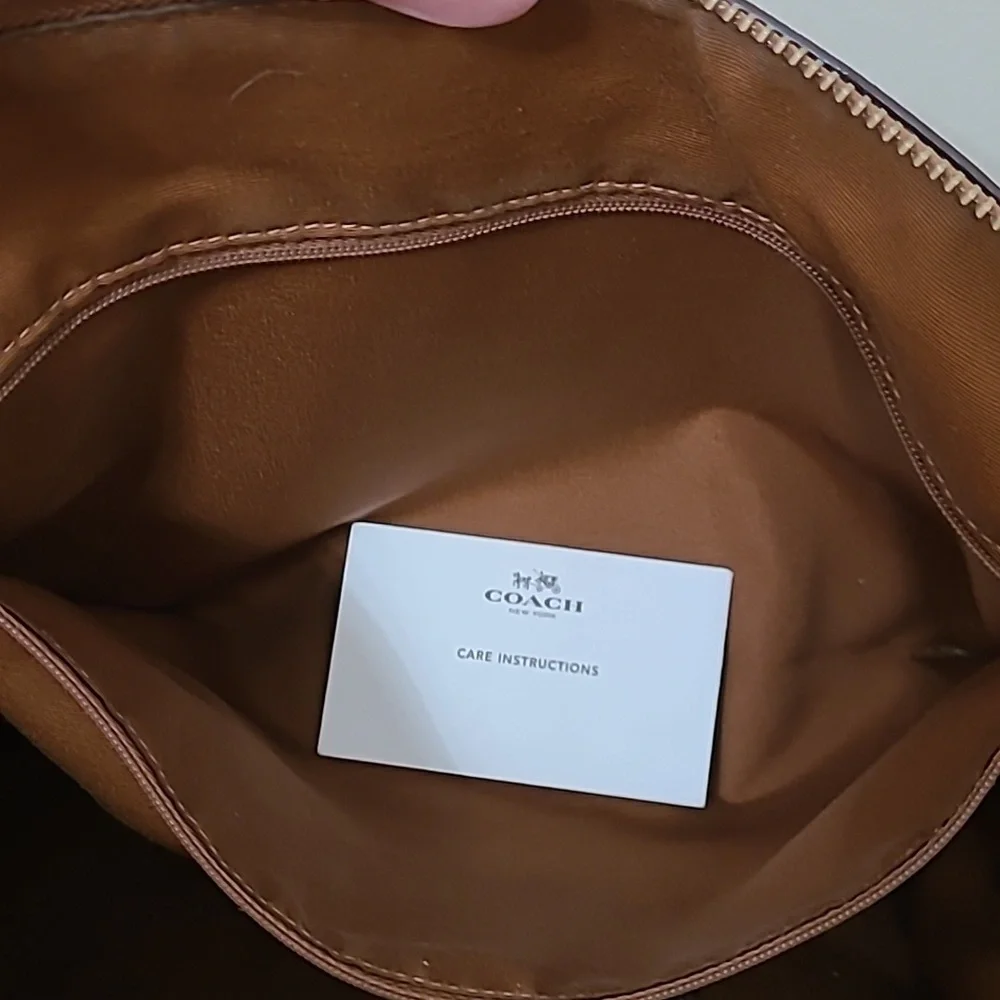 Coach Tan Leather Tote Bag with Dust Bag - Picture 13 of 16